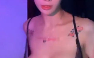 喵播颜值巨乳【耐草】新增情趣丝袜高跟，跳蛋自慰，熟女高潮私拍【21v569m】