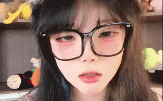 网红清纯少萝【礼礼】定制精剪阿黑颜，猫耳JK的堕落脸，各种吐舌头卖萌~【1V-221M】