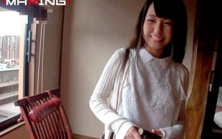 MXGS-827 【無碼流出版】和可愛啤酒妹幹砲溫泉之旅 白衣雪        