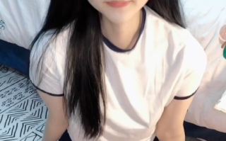 青春无敌⭐️SS级完美露脸推特女神【芋喵喵】高价定制白丝运动服水晶棒震动蛋二指禅疯狂紫薇UJ2