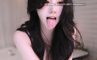 [ELI]엘리 性感蕾丝巨乳裸舞 茄子模拟诱惑口交 30min 480M