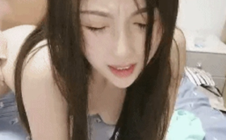 可爱高颜值小姐姐听从指挥身着吊带白丝啪啪说男的太猛了 [1+716M]