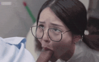 【剧情演绎】潜规则稚嫩双马尾，为了不记过被老师在图书馆爆操，白虎嫩穴无套后入，老师说：边操还能边看书学习，不愧是高材生！ #口交 #大长腿 #完美露脸