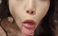 【真空吮吸这谁受得了！为什么精神小伙的女朋友怎么这么好看？】被这样侮辱女主笑眯眯的，舌吻想吐点口水到男主嘴里，被男主骂恶心的要死！ 推荐指数：⭐️⭐️ #完美露脸 #口交 #后入