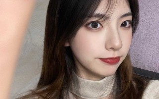 清纯母狗 反差女大 生了一张高冷骚脸只能跪下含鸡巴 【60P 4V-233M】