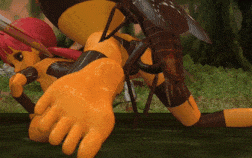 新作-Bee Spider Mantis Girl Sex In The Forest With New Creature Encounter