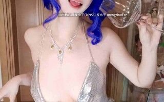 蜜汁猫裘-碧蓝航线 圣路易斯礼服自拍