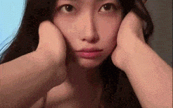 上海大骚货，花了六千多就发了两个视频，真够冤大头 #口爆深喉 #美女正妹 #门事件