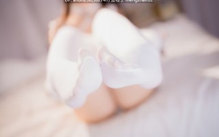 神楽坂真冬 - 毛绒白兔 [75P2V 316MB][度盘]