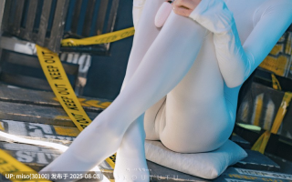 186 – 咬一口兔娘(黏黏团子兔)-咬人小小兔 霞泽美游[41P]