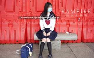 吸血鬼映画JK制服52P1V240M