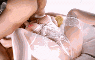 【性爱娃娃】超小型萝莉娃娃，白浆后入，超绝体型差，淫乱妹子娇喘配音版【5V+4V（配音）-6.2G】【135Gco】