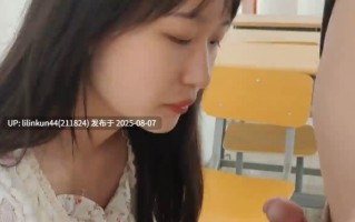 美若天仙不如床上疯癫 高颜值小情侣酒店床戏大战 牙套妹的激情只有试过才知道，草到半中妹子嫌插的太深，生气了，真可爱