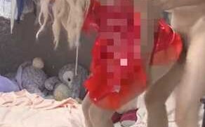 破开红裙高跟肉丝反差婊的洞后大叫