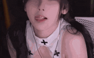 阿黑颜盯榨挑战系列：抱抱念酱~声音软嫩的极品骚妹，Cos各种同人女主诱惑ASMR/热舞~【16V-3G】