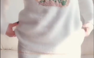 听说交友应该露出胸部，学习尝试发帖ing