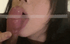 【专约05后的得吃学长】推特最牛逼大神，约的妹子全身05后，05后的学妹也太骚了，口交语言的诱惑，我真的顶不住了！ #口交 #淫语 #少女