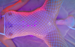 作者：creamyspot  主题：荧光渔网