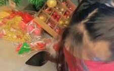 童颜巨乳-是桃桃呀圣诞装性感诱惑-口交内设插入