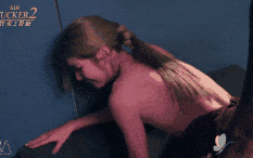 【真人 AV】4391.中国荡妇李志艳在酒吧与服务员做爱。[舟合4391]