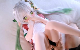 射可爱小草神一身