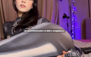 【个人激推❤️】欧美白嫩清纯少女【YourSmallDoll】，超绝小萝莉自慰阿黑颜，双穴齐开，高潮喷水，小屁股超骚~~~【24.2G】