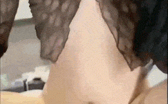 【今日必撸神片】超长记录清纯的反差婊极品女神，这种女人操一次死都值了，水量惊人并且会玩花舌，喜欢操逼时言语侮辱，后来操着俩人对骂起来了，看的又笑又想射！ #女神学生 #模特空姐 #潮吹