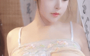 284.奈汐酱，作品合集89套，43.4G。