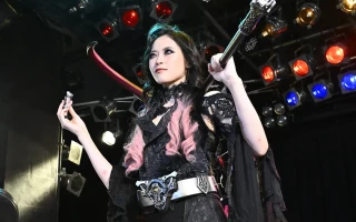 假面骑士加布[20][冲入！向着黑暗零食工厂！]