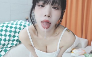 【0.4萌币】韩国擦边主播【 Baerasoni 배라소니 裴素贤 】福利视频，精致阿黑颜的棒子女神~【3P1V-177M】