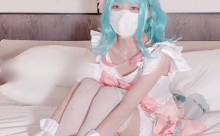 白丝瑶妹妹被大叔抽插喷水