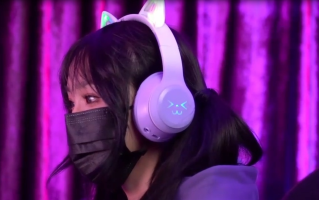 【清纯JK】我的网瘾妹妹 小妹为买键盘竟然做出这种事 吃着哥哥的粗鸡吧 让哥哥很插自己#MIKA果粒 #糖心vlog