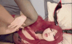 【鞭炮炸逼，鸡圈整活第一人！咬爆打火机，上吊三分钟】极限挑战第一人，又会整活又骚，做爱的时候满嘴骚话，真是全方面到位的福利姬！ #白虎 #口交