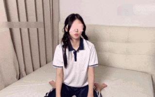 【狂干超极品一线天白虎女大学生妹！】年轻真会玩，还整上捆绑了，妹子颜值真高啊，看着巨清纯，还是个敏感体质，被草的时候还不停的发抖抽搐，白虎小穴都被草的有点肿了！精品！ #要干就干清纯大学生