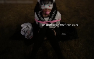 可爱小萝莉户外