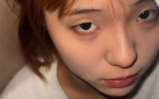 安徽宿州张雪酒店被男友爆操调教❤️跪舔深喉被按头猛插 床上撅臀后入越操越狠 哭腔浪叫求饶！