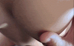 早上了该用鸡巴叫醒女朋友了！ #情趣诱惑 #小蛮腰 #自拍偷拍