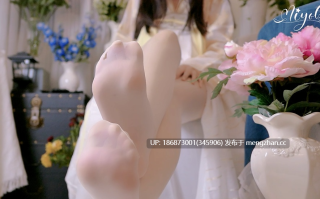 铃木美咲明兰汉服白丝