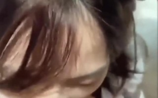 南京某艺术学院郭婷婷舔屌流出