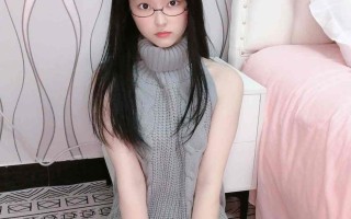 高颜值可爱超骚美少女福利姬 芋喵喵 21套合集 掰开小穴张开腿