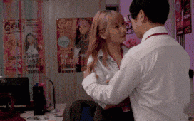 【AV】编辑部里只有欲求不满的辣妹 身为唯一男生的我想立刻辞职…但每天射精20次才能离职！/1002011