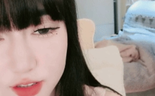 长得很像热巴又像水莱丽的极品尤物网红女神掰开骚穴自慰 [1+800m]