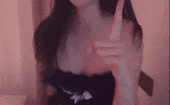 【刚进去就秒射还能继续吗？射完操是不是很爽呀】这夹子音说话太有感觉了，带女友拍黄片创业，结果每次几分钟就射，射了后还能操女友都惊呆了！#女上位 #美腿 #淫语