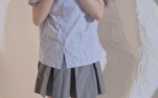 096 - 咬一口兔娘(黏黏团子兔)-盒岛1800目标奖励『I LOVE U』[1V]