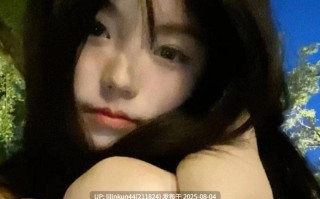 武汉某校女大学生不雅视频流出 校园清纯嫩妹化身口交魅魔 极品肥臀被后入打桩爆操！