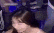 【酒吧裸舞】女神脱了？酒吧美女在我身下全裸了 #夜店好女孩 晃奶