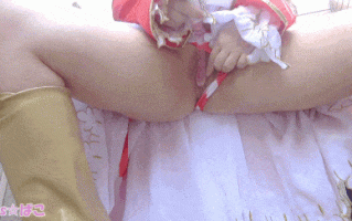 [AV/cosplay/小穴]水着着ちゃってネロちゃま♪あいっぱいちゃんでお外ネロイボイボバイブおなにー