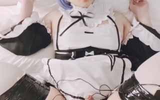 国产CD伪娘 可可爱爱 小舞酱 COS女仆蕾姆被主人玩弄 撅着屁屁被干娇喘呻吟全程不断