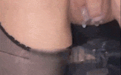 【黑丝巨乳完美身材】和男友温泉约会，在水里穿着黑丝OL制服做爱，各种视角看长腿女神被操，射满骚穴精液还滴了下来！ #少妇 #黑丝 #巨乳