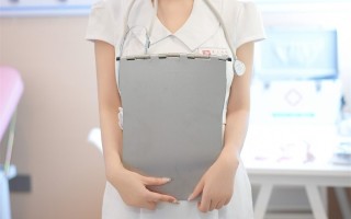 laura阿姣 - R18 秀人模特 VIP医护病房 4K [92P+16V][2.8G]